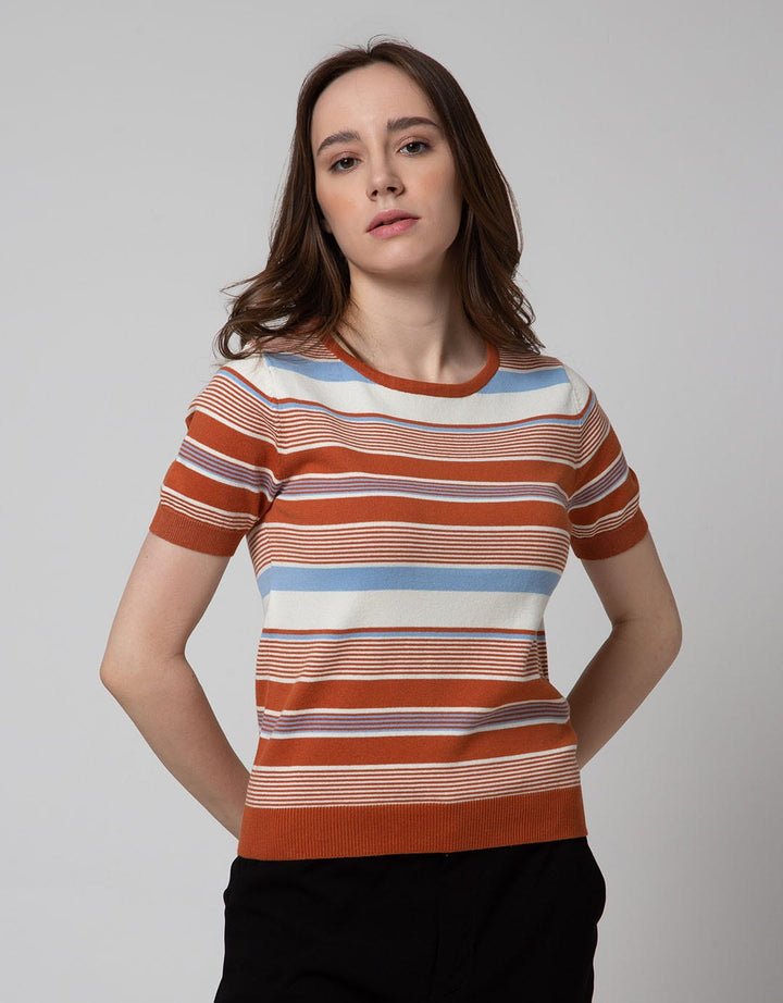 Connexion Knitted Cotton Kaos Wanita