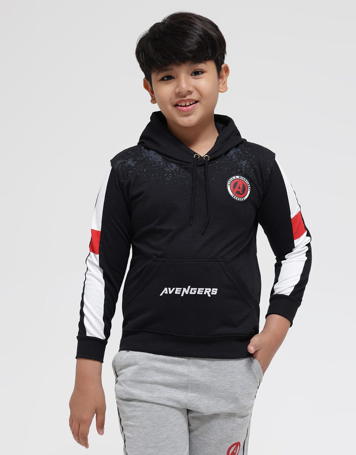 Marvel Sweater Avenger Logo Splash