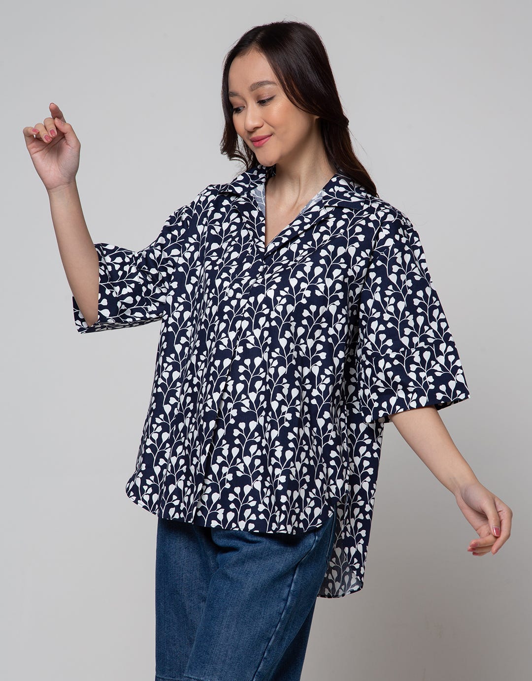 St. Yves Print Flower Women's Shirt