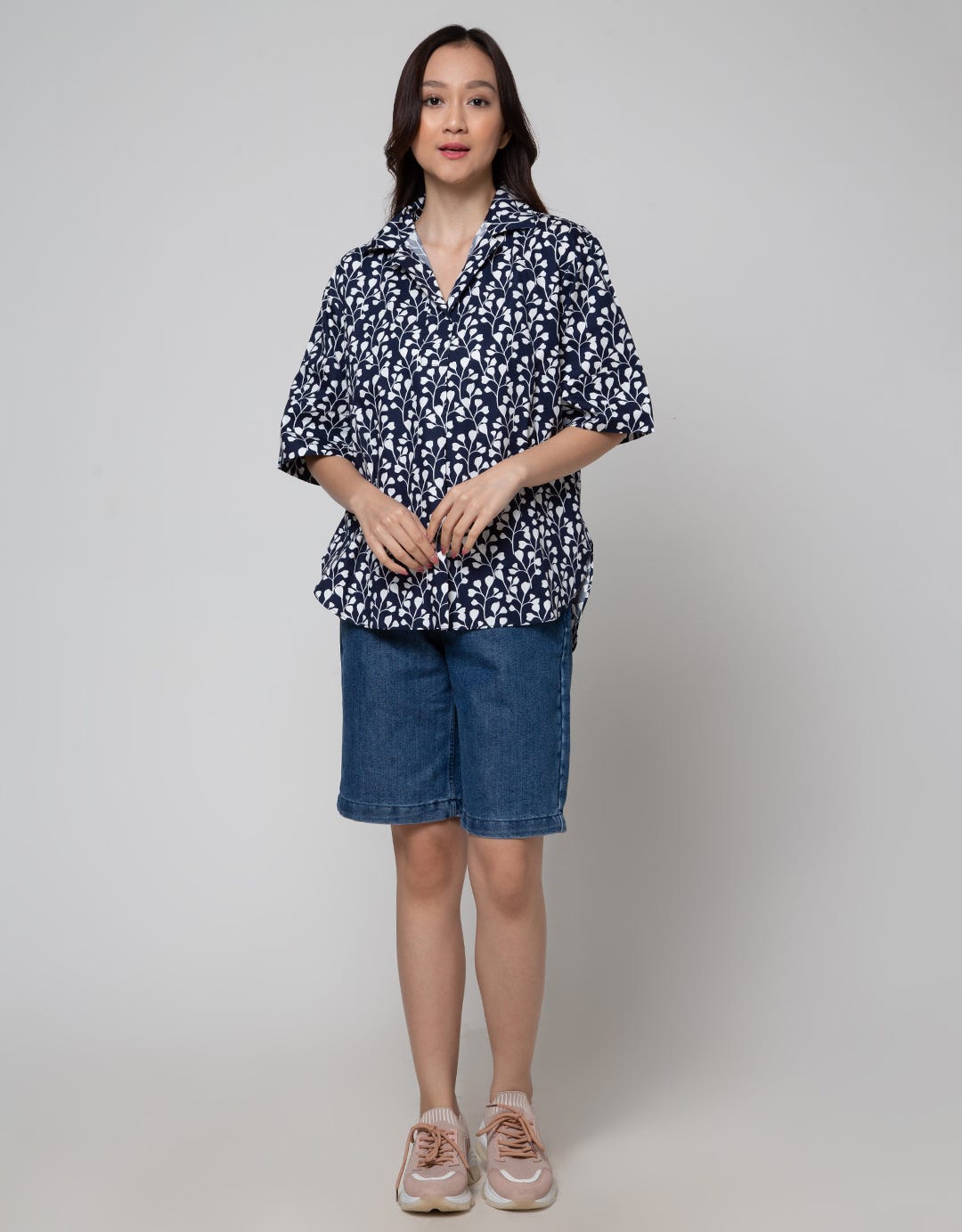 St. Yves Print Flower Women's Shirt