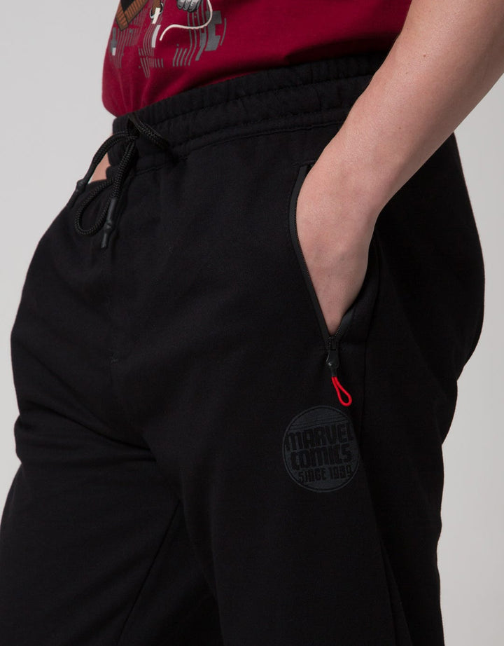Marvel Universe Print Celana Jogger Pria