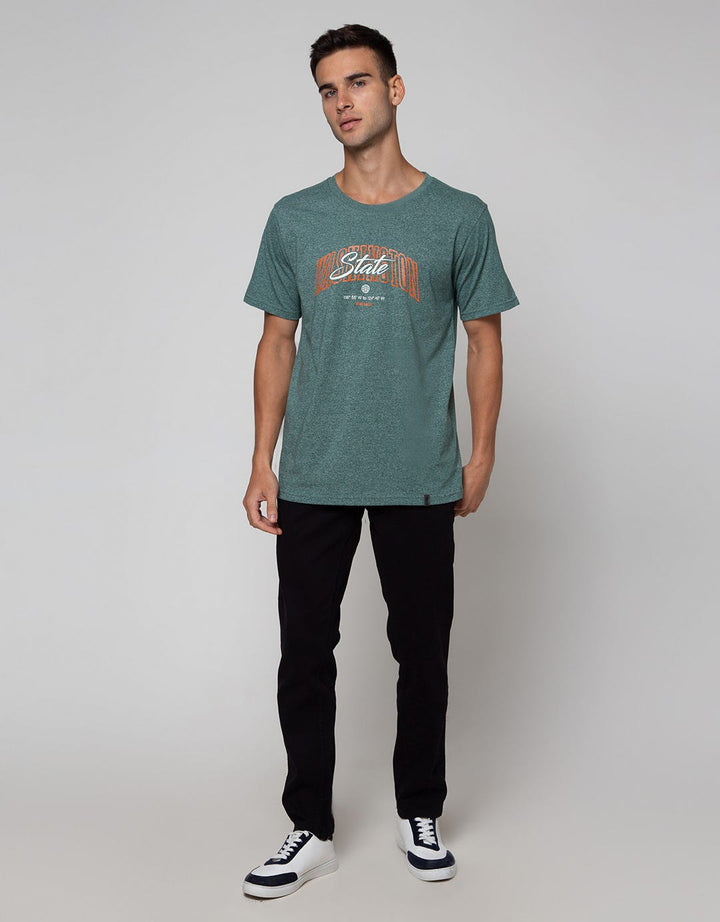 Details Kaos Lengan Pendek Print State R Neck