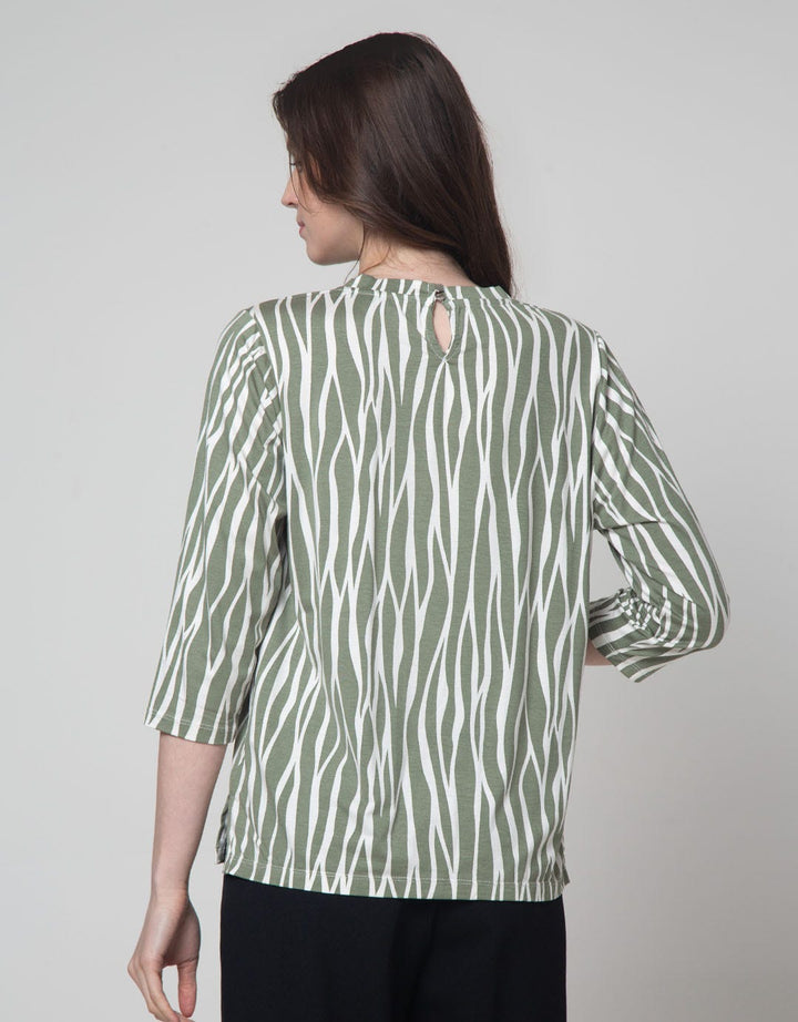 St. Yves Sleeve Print Women's T-Shirt
