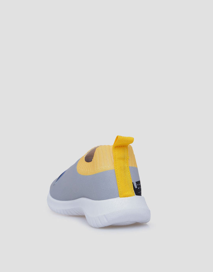 Character Batman Print Slip On Boys