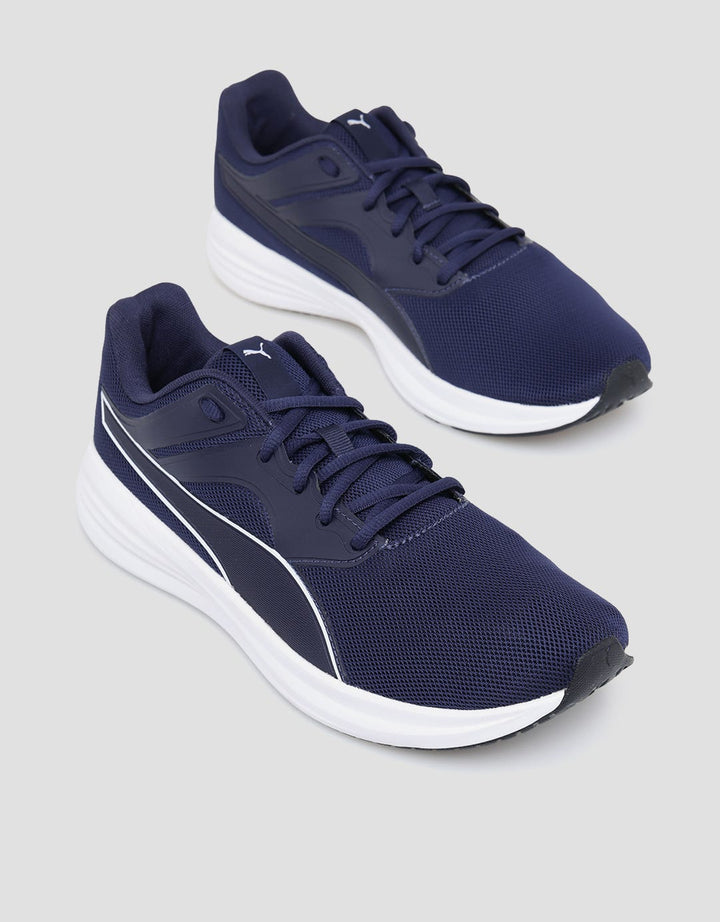 Puma Running Shoes Transport