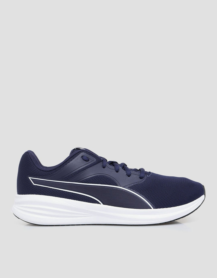 Puma Running Shoes Transport
