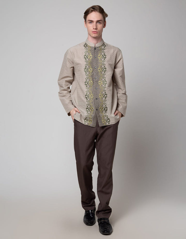 INTRESSE MANOR CLOTHES