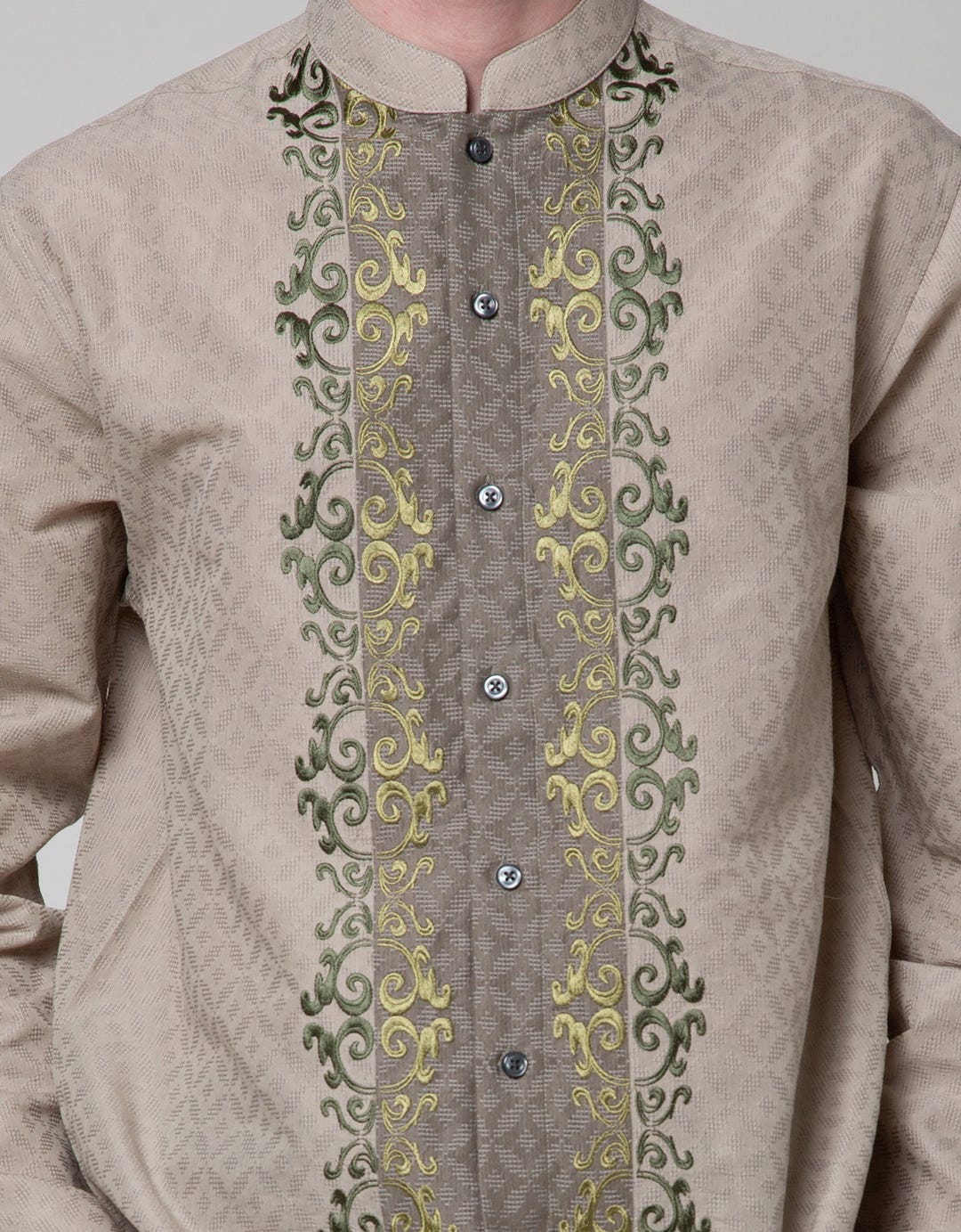 INTRESSE MANOR CLOTHES