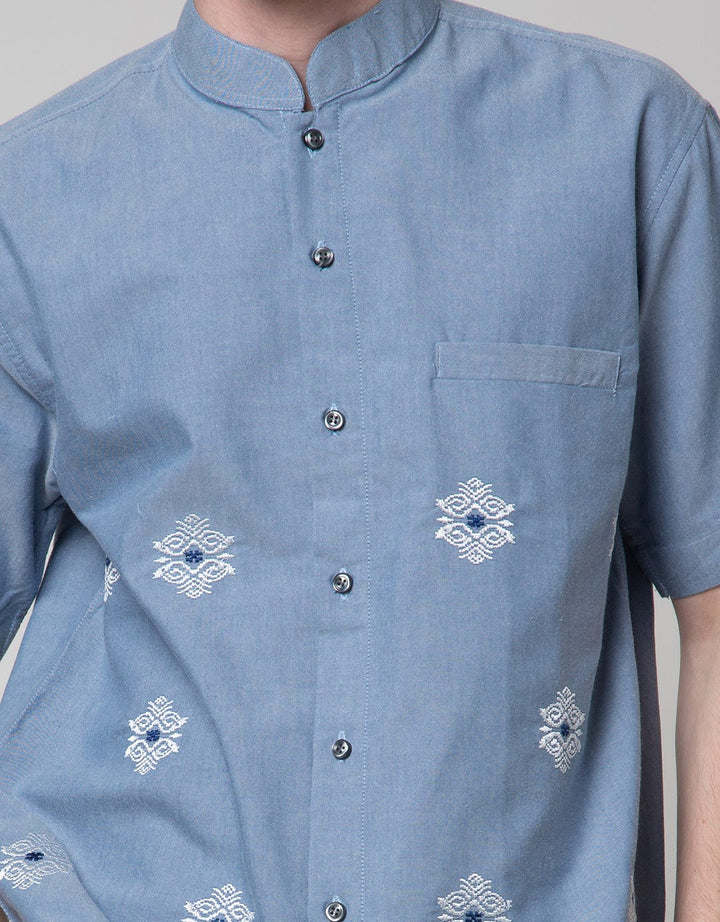 Intresse Baju Koko Lengan Pendek Leisure Lake Pria