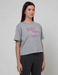 Details Boxy Tee Kaos Casual Wanita