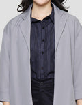 Details Simple Blazer Wanita
