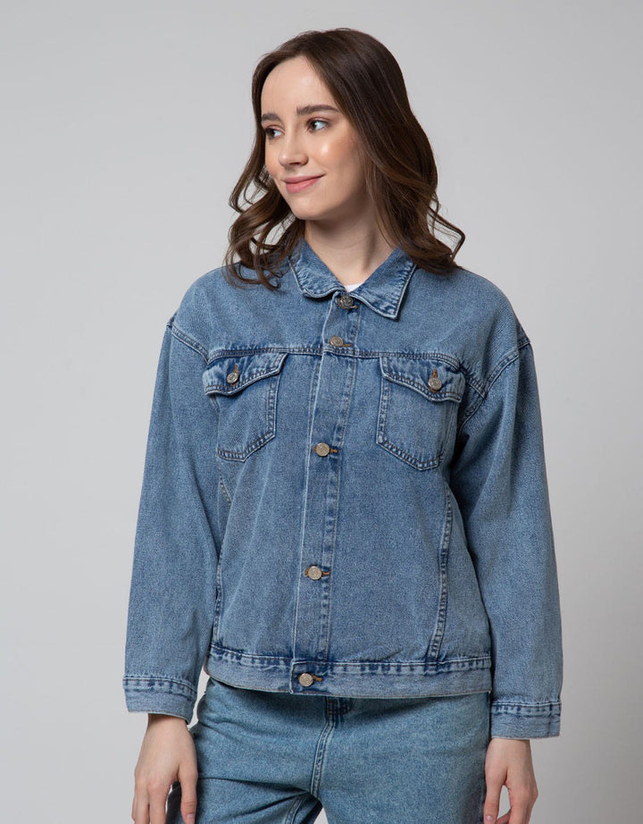Details Denim Jacket With 2 Front Flap Pocket