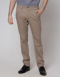 Lois Slim Stretch Fit Celana Chinos Pria
