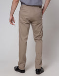 Lois Slim Stretch Fit Celana Chinos Pria