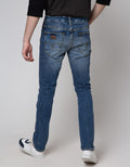 Lois Slim Stretch Fit Celana Jeans Pria