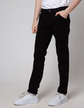 Lois Celana Panjang Slim Stretch Fit Jeans