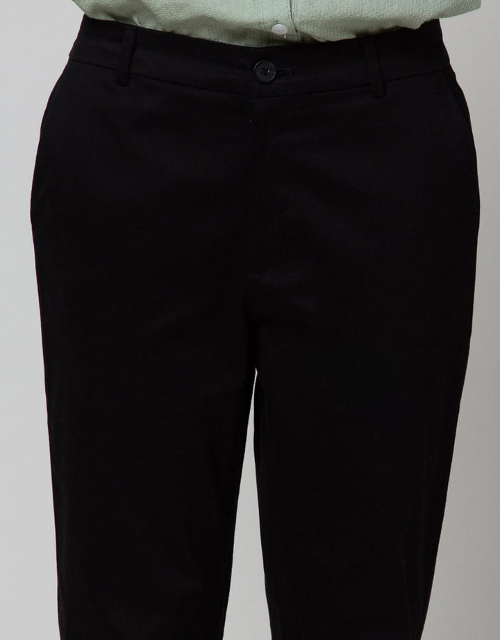 St. Yves Skinny Regular Celana Panjang Wanita