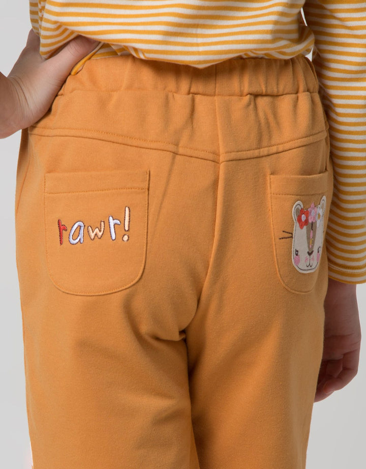 Little M Short Pants Bermuda Ruffle Kantong Belakang