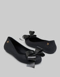 Yongki Komaladi Flat Shoes