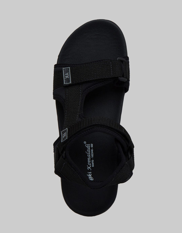 Yongki Komaladi Men's Slider Sandals