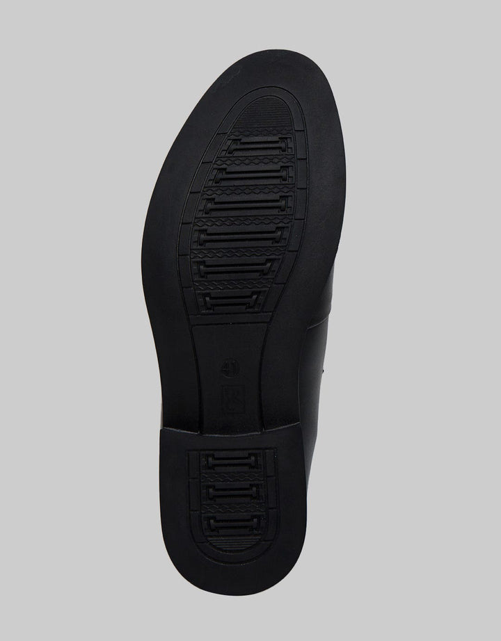 Yongki Komaladi Men's Loafers