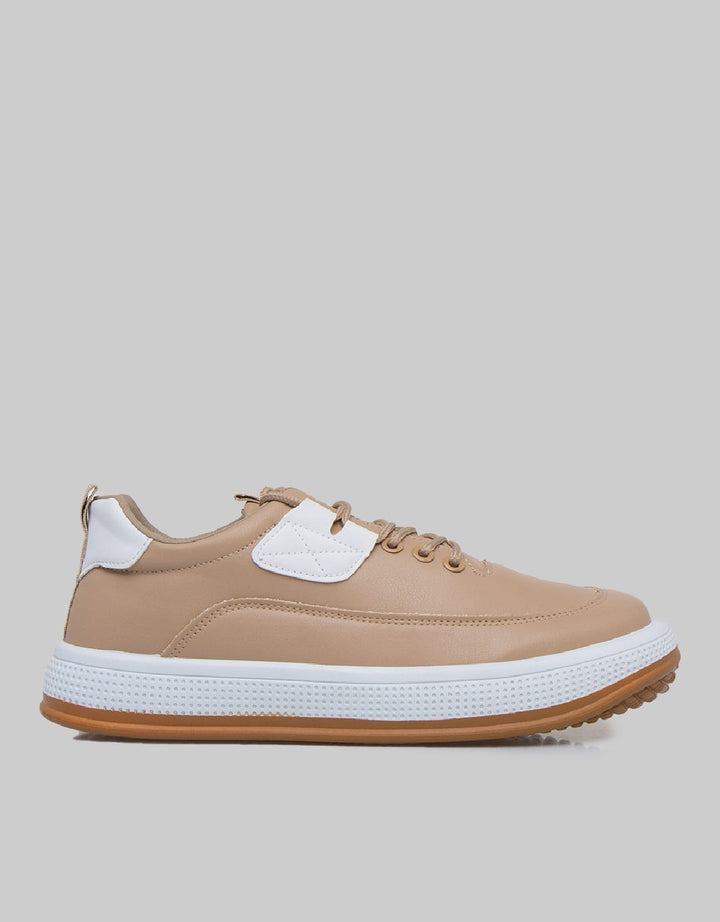 Yongki Komaladi Casual Shoes