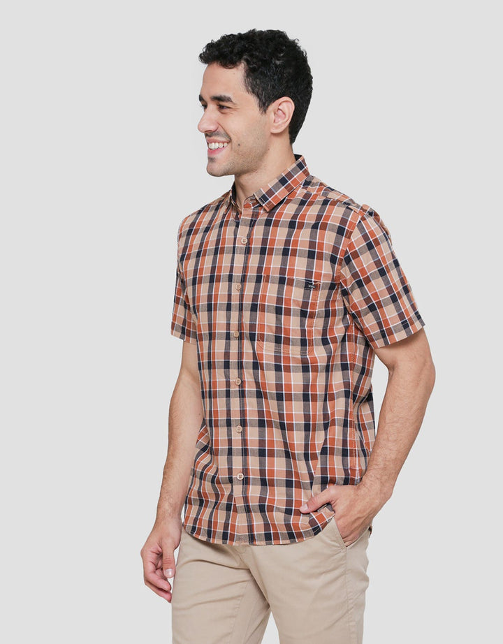 Cardinal Casual Plaid Motif Kemeja Lengan Pendek Pria