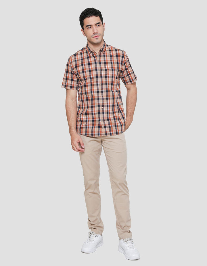 Cardinal Casual Plaid Motif Kemeja Lengan Pendek Pria