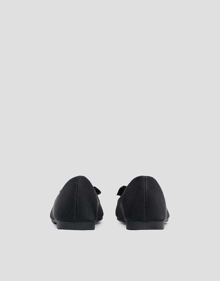 Laviola Poin Last Sepatu Flat Wanita