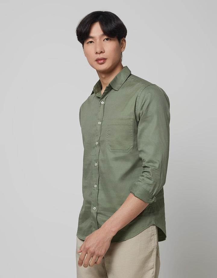 Larusso Kemeja Basic Tencel Panjang