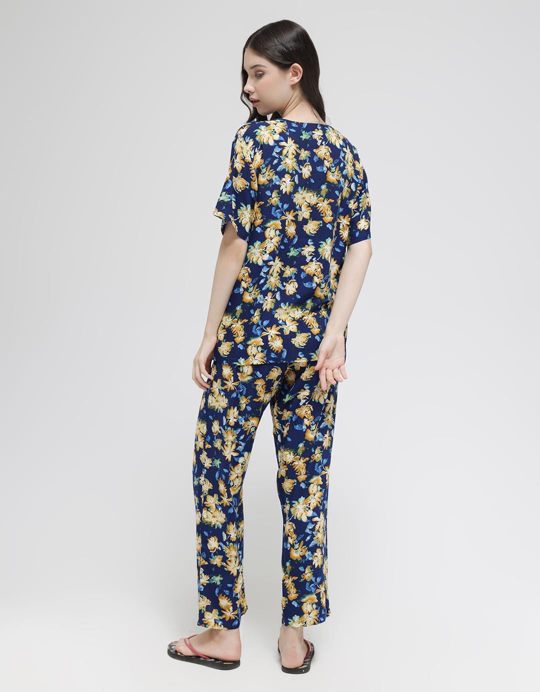 St. Yves Short Sleeve Pajama Pants Kanna Flower