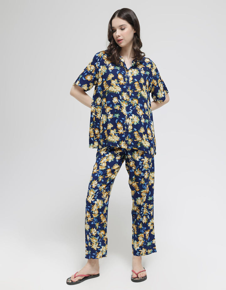 St. Yves Short Sleeve Pajama Pants Kanna Flower