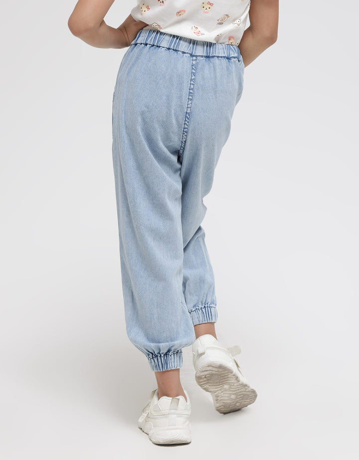 Exit Girl Brenda Jeans