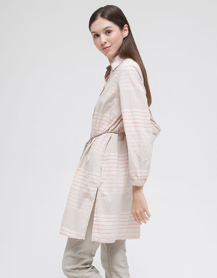 Expand Elleo Blouse