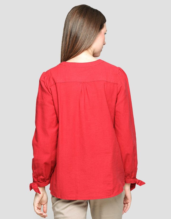 Expand Zaphyra Blouse