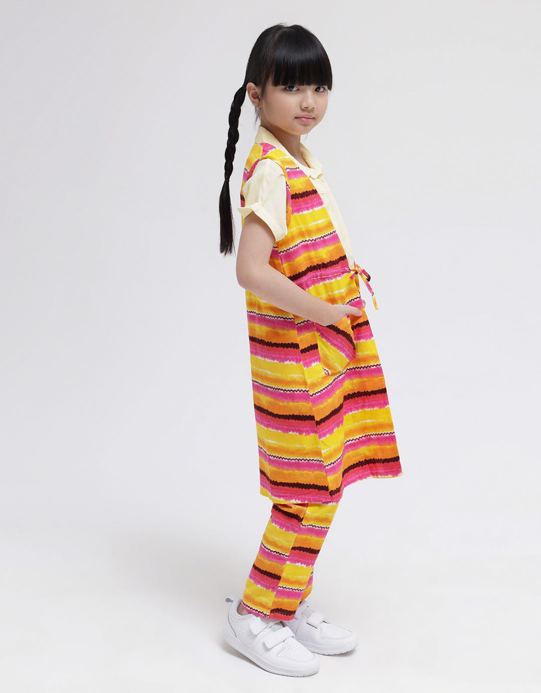Curly Kids Icon Vest for Girls With Armhole Sleeve