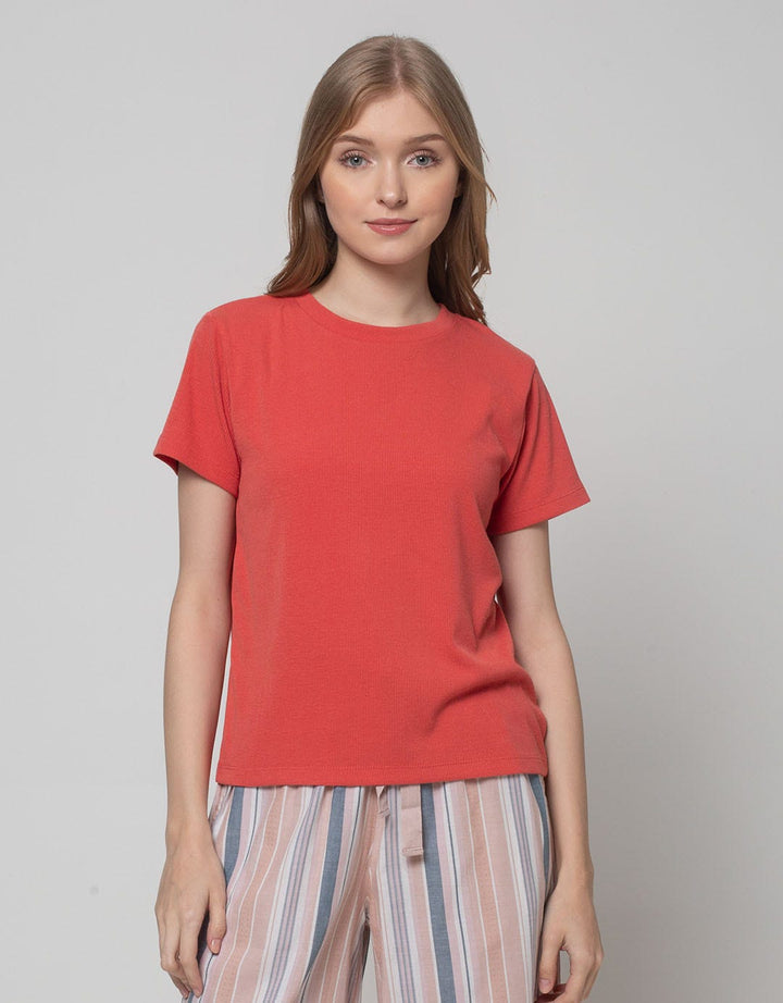 Details Rib Pabric Kaos Wanita