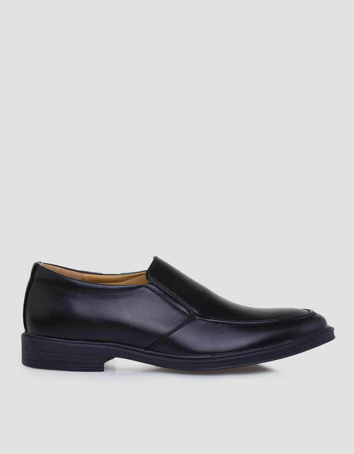 Cole Basic Classip Slip On Men's Pantovel