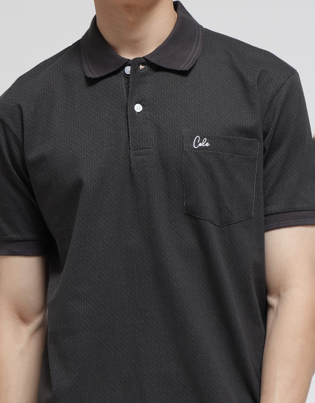 Cole Embro Geometri Polo Shirt Pria