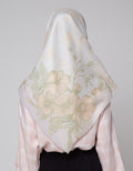 Annisa Hijab Premium Big Flowery Lily