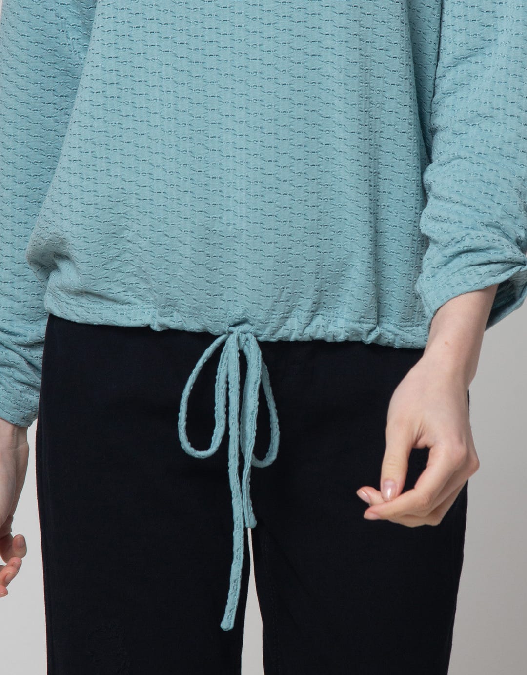 Connexion Emboss Drawstring Kaos Wanita