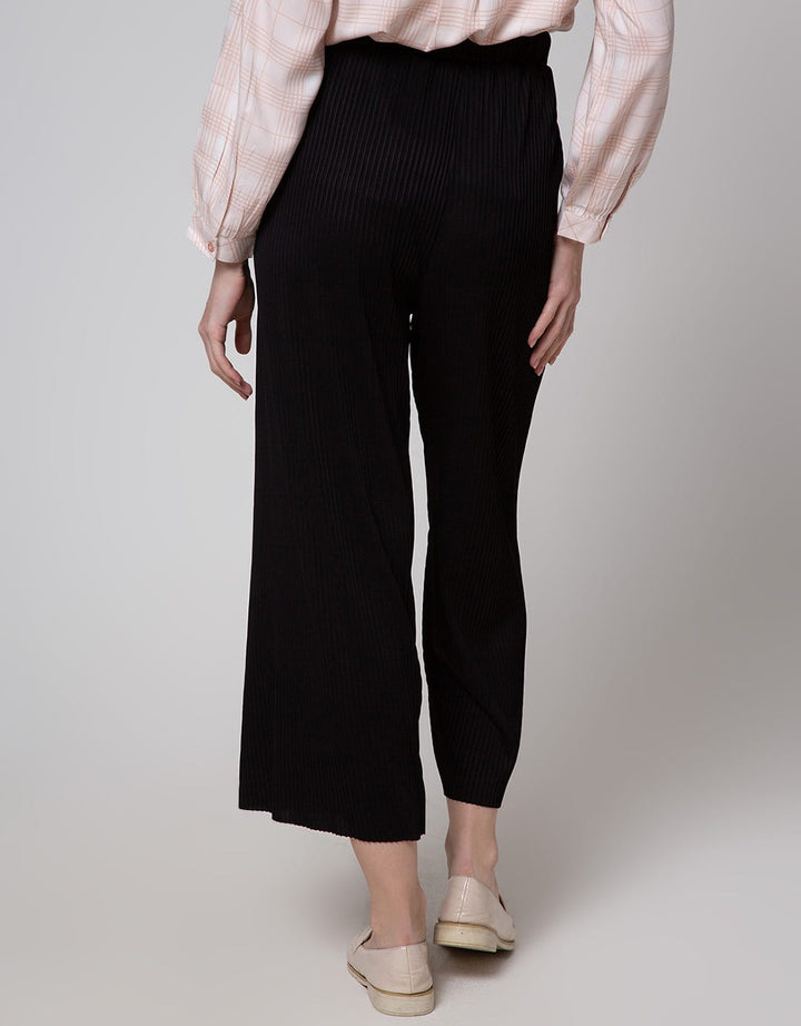 Annisa Long Pants Basic Cullote Pleats