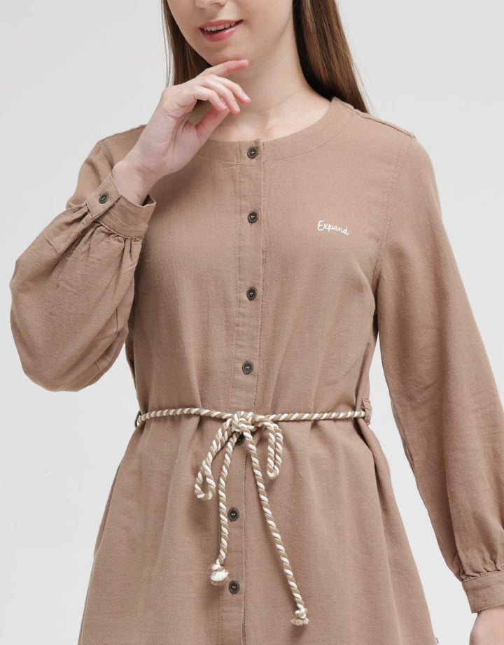 Expand Blouse Long Sleeve