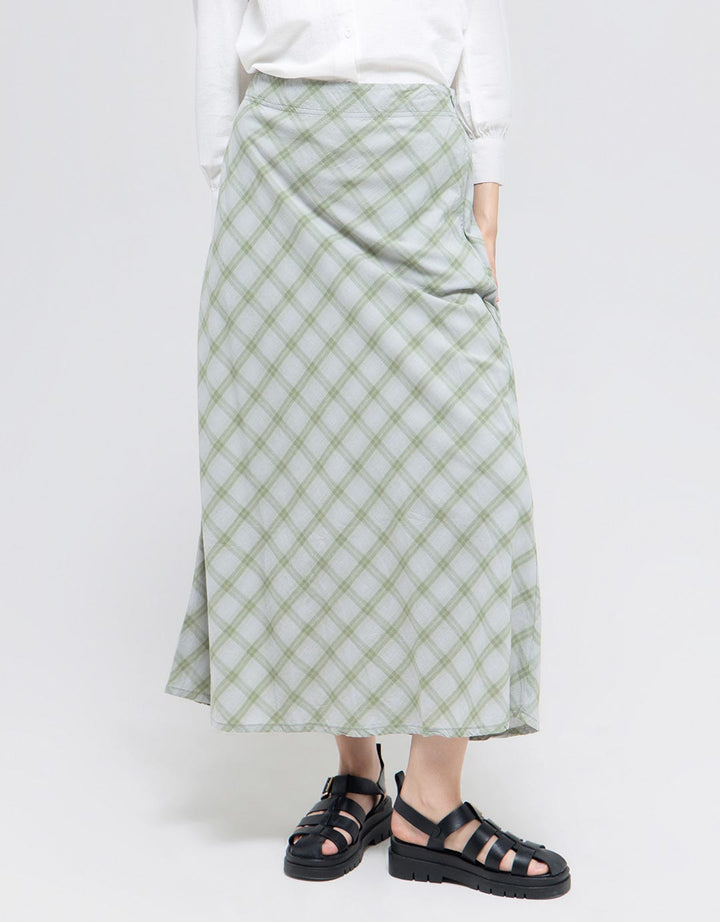 Expand Amera Skirts