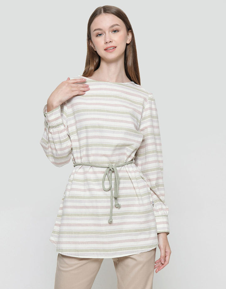 Expand Akiya Blouse Wanita