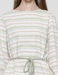 Expand Akiya Blouse Wanita