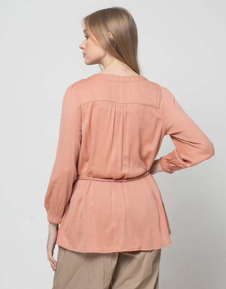 Exit Isolde Tunic