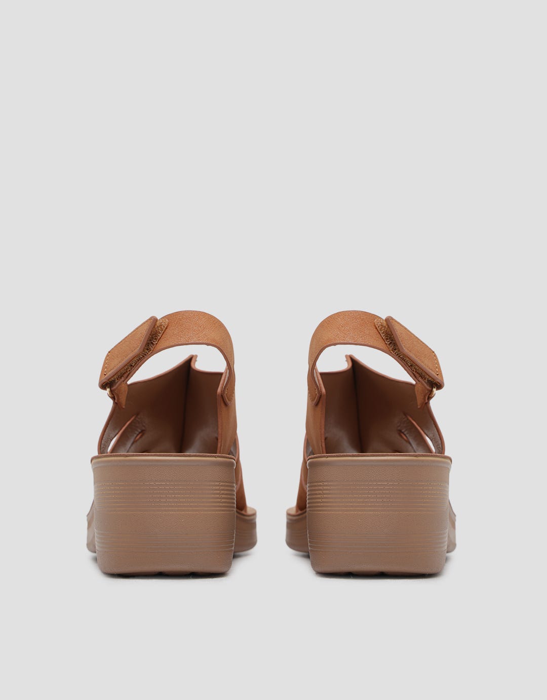 St. Yves Unique Strap Slingback Sandal Wanita