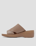 St. Yves Velcro Strap Sandal Slip On Wanita