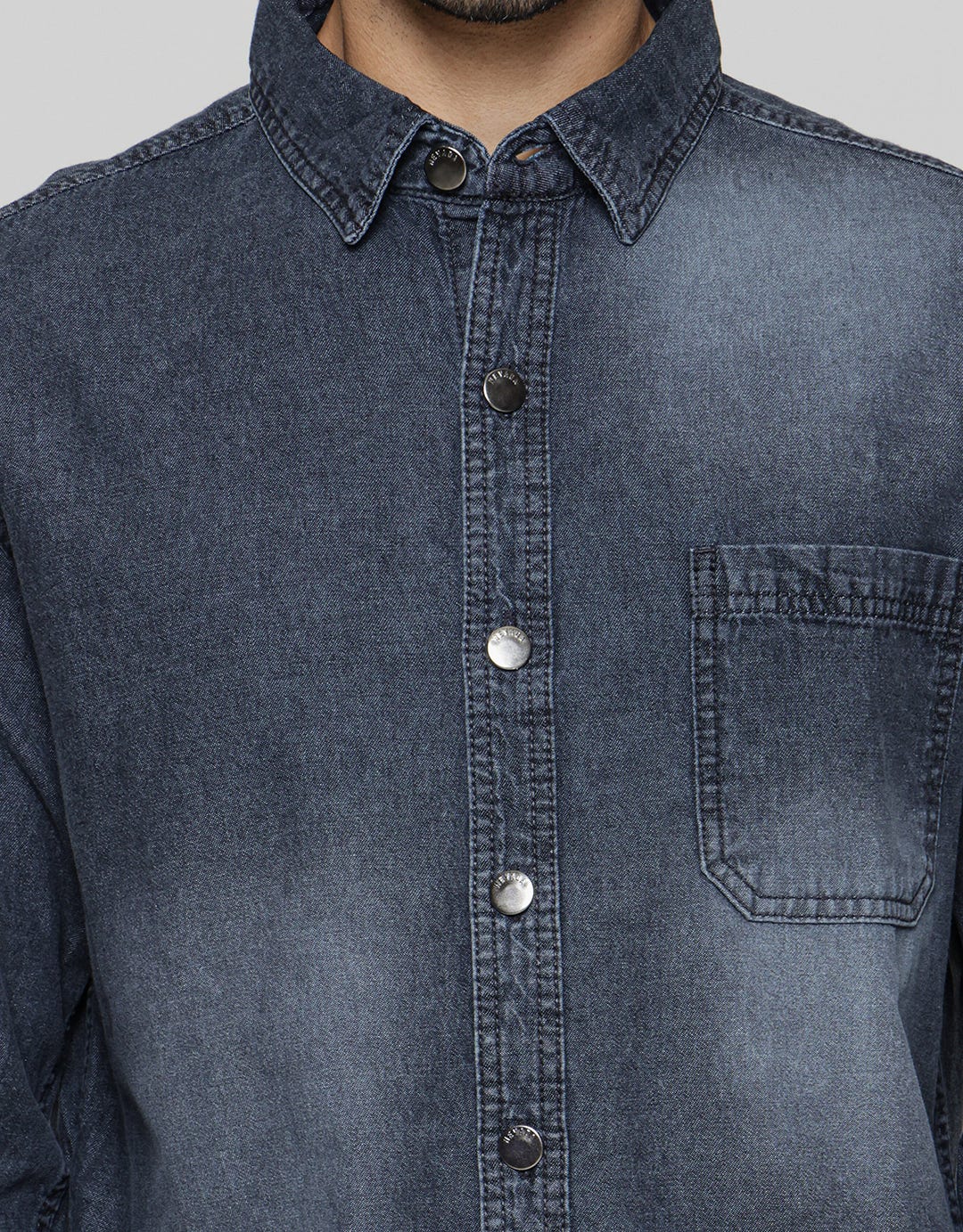 Nevada Denim Washing Regular Kemeja Lengan Panjang Pria